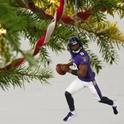 Hallmark NFL Baltimore Ravens Lamar Jackson Ornament -Hallmark Store Baltimore Ravens Lamar Jackson Keepsake Ornament 2299QXI7167 02