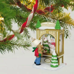 Hallmark Store -Hallmark Store Christmas Window 2023 Exclusive Ornament 2299QXC5618 02