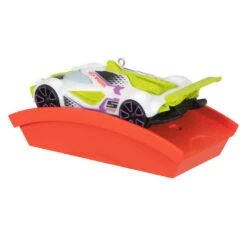 Hallmark Hot Wheels™ Mach Speeder™ Ornament With Light -Hallmark Store Hot Wheels Mac Speeder Keepsake Ornament 1999QXI7389 06