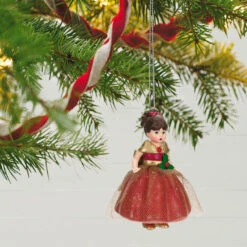 Hallmark Madame Alexander Golden Holiday Celebration Ornament -Hallmark Store Madame Alexander Doll Keepsake Ornament 1899QXR8087 02