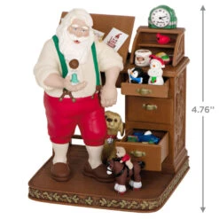 Hallmark The Artist At Work Special Edition Exclusive Ornament -Hallmark Store Santa at Work Keepsake Ornament 4999QGO2827 03