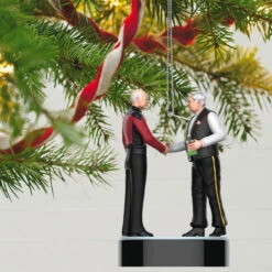 Hallmark Star Trek™: The Next Generation "Relics" Ornament With Sound 9 Hallmark Star Trek™: The Next Generation "Relics" Ornament With Sound -Hallmark Store Star Trek ScottyCaptain PIcard Keepsake Ornament 3499QXI7077 02